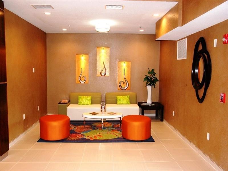 Holiday Inn Express & Suites St Louis Airport By Ihg Woodson Terrace Exteriör bild
