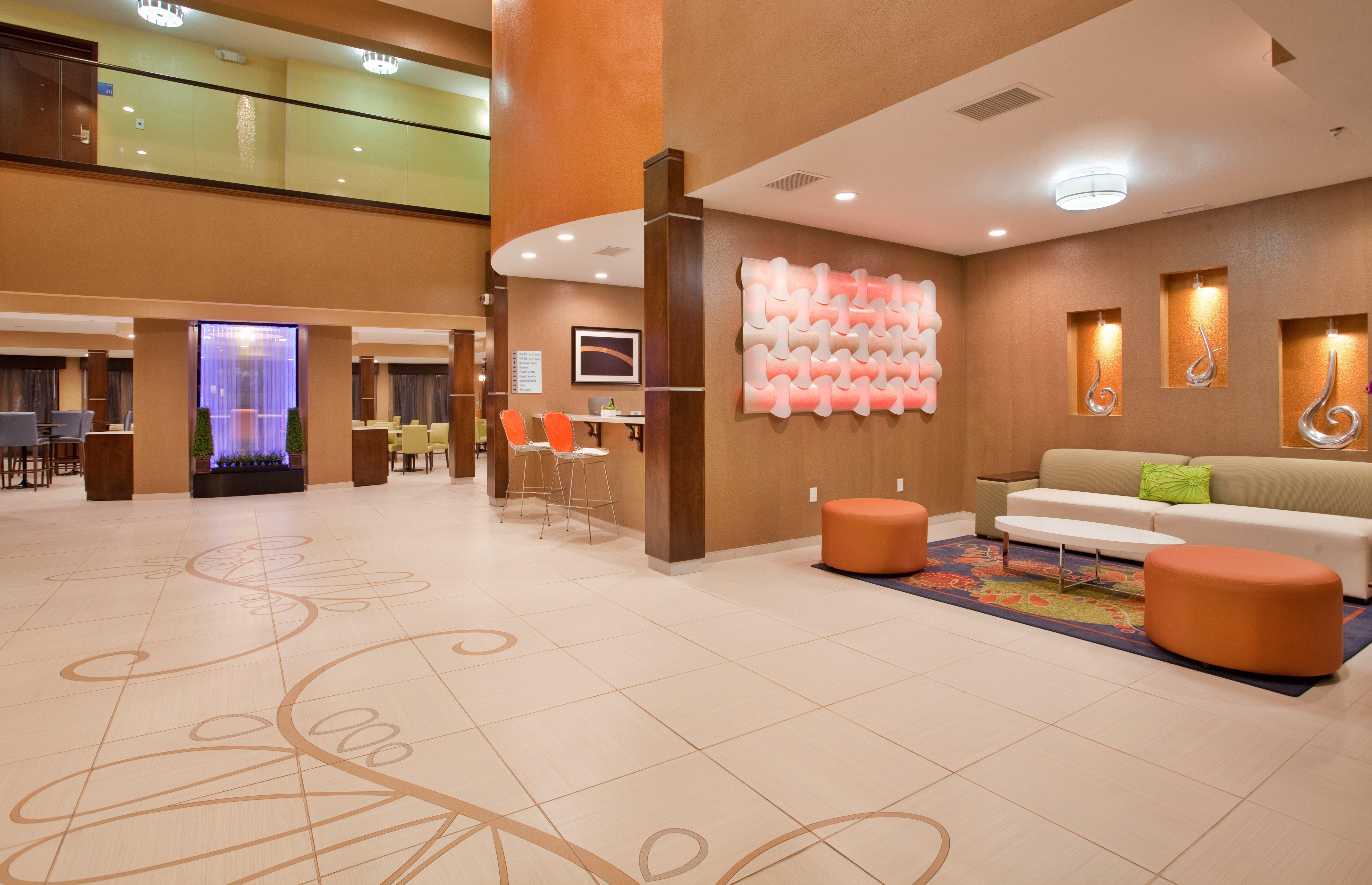 Holiday Inn Express & Suites St Louis Airport By Ihg Woodson Terrace Exteriör bild